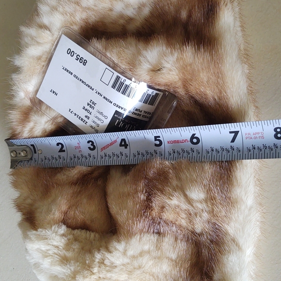 Saks Fifth Avenue Semi-Sheared Mink Beret - Picture 6 of 6